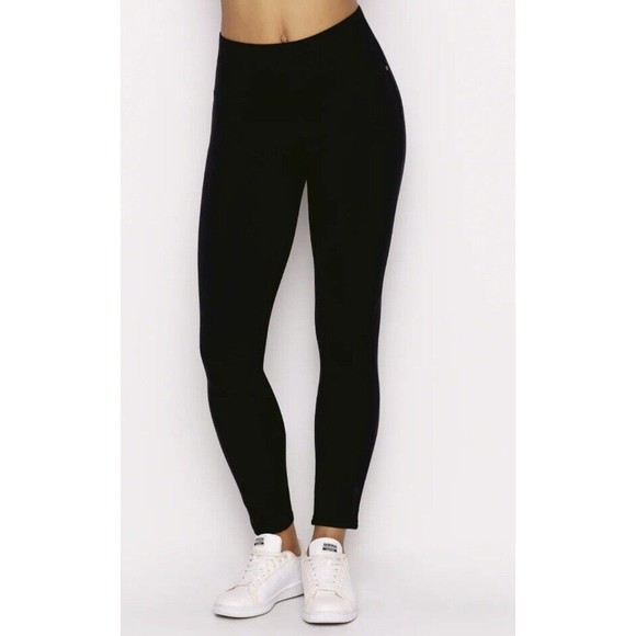 Womens Size M Spanx The Perfect Black Pant EUC - Picture 1 of 7